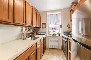 679 Warburton Ave, Yonkers, NY 10701 - Photo 7