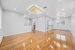 14 Hilton Ct, Hicksville, NY 11801 - Photo 5