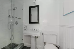 134 Dutchess Blvd, Atlantic Beach, NY 11509 - Photo 27