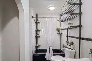 32 Mc Cue Ave, Wyandanch, NY 11798 - Photo 27