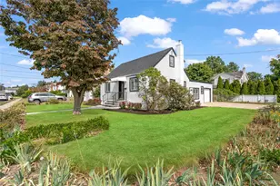 1 Center Ct, Bethpage, NY 11714 - Photo 5