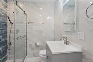 1 Center Ct, Bethpage, NY 11714 - Photo 23