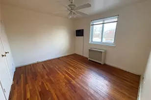 263-18 73 Ave, Glen Oaks, NY 11004 - Photo 7