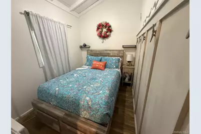 15 Whalers Path, Calverton, NY 11933 - Photo 9