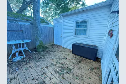 15 Whalers Path, Calverton, NY 11933 - Photo 17