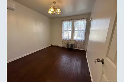 11650 128th Street, Ozone Park, NY 11420 - Photo 9