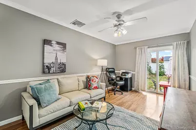 5 Terry Lane, Plainview, NY 11803 - Photo 9