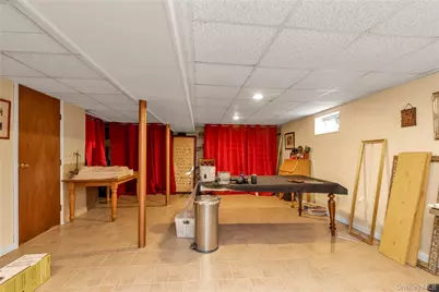 590 Langley, West Hempstead, NY 11552 - Photo 15