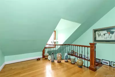 590 Langley, West Hempstead, NY 11552 - Photo 11