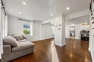 9 Hillside Ave, Glen Head, NY 11545 - Photo 3