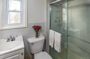 16 Aka 80 Hereford Rd, Bronxville, NY 10708 - Photo 33