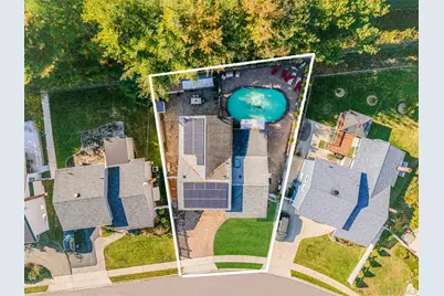 287 Clearmeadow Drive, East Meadow, NY 11554 - Photo 3