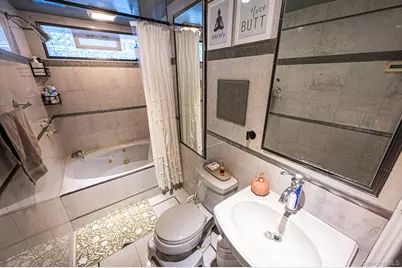 287 Clearmeadow Drive, East Meadow, NY 11554 - Photo 45