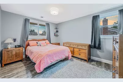 287 Clearmeadow Drive, East Meadow, NY 11554 - Photo 31