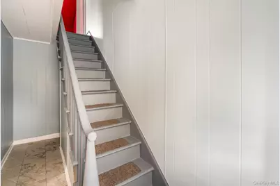 36 Spruce Street, Poughkeepsie, NY 12601 - Photo 3