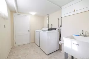 2060 64th St, Brooklyn, NY 11204 - Photo 25