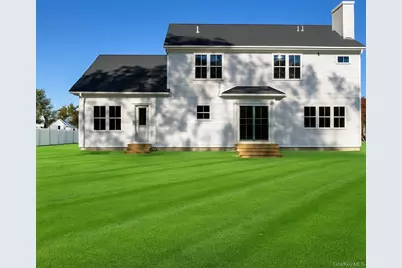 12 Fox Run Court, Ridge, NY 11961 - Photo 3