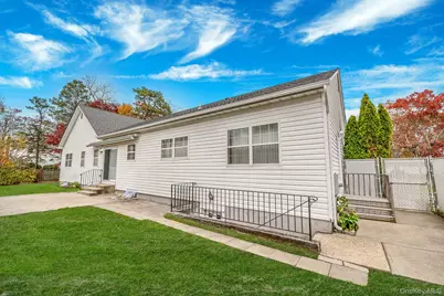 1 Monaco Court, Ronkonkoma, NY 11779 - Photo 31