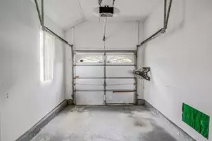 1 Monaco Ct, Ronkonkoma, NY 11779 - Photo 33