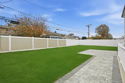 39 Cobalt Lane, Westbury, NY 11590 - Photo 49