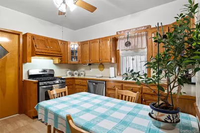 85-83 88th Street, Woodhaven, NY 11421 - Photo 15