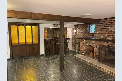 223 Timberpoint Road, East Islip, NY 11730 - Photo 29