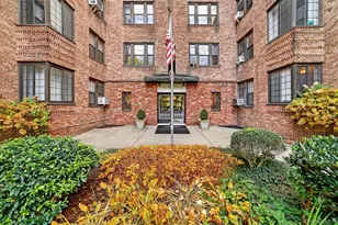 35 Parkview Ave, Bronxville, NY 10708 - Photo 3