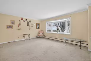 12 Spruce Ct, Nanuet, NY 10954 - Photo 5