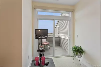 352 Marina Pointe Drive #352, East Rockaway, NY 11518 - Photo 25