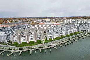 352 Marina Pointe Dr, East Rockaway, NY 11518 - Photo 35