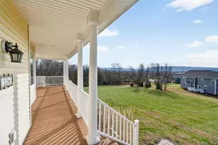 106 Fox Hill Run, Rock Tavern, NY 12575 - Photo 3