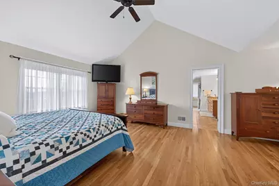 106 Fox Hill Run, Rock Tavern, NY 12575 - Photo 21