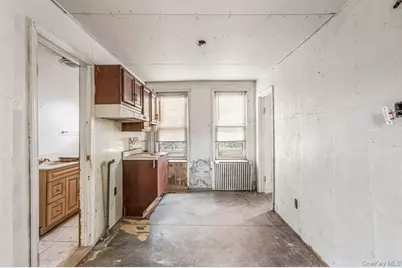 5739 57th Road, Maspeth, NY 11378 - Photo 17