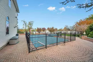 2 Old Bridge Ct, Melville, NY 11747 - Photo 45