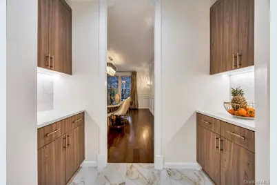 2 Old Bridge Court, Melville, NY 11747 - Photo 17