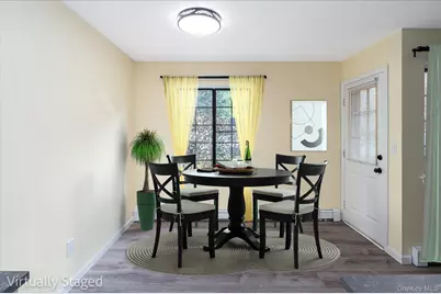 43 Foxwood Circle, Mount Kisco, NY 10549 - Photo 3