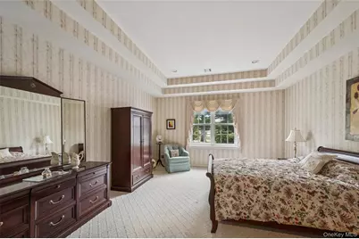 652 Balfour Place, Melville, NY 11747 - Photo 11