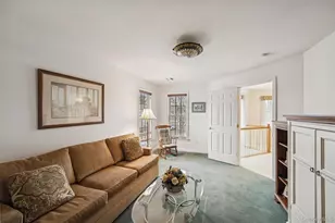 652 Balfour Pl, Melville, NY 11747 - Photo 15