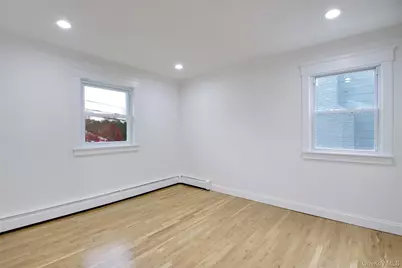 26 Norwich Street, Huntington Station, NY 11746 - Photo 13