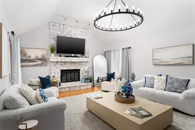 5 Bay Woods Drive, Hampton Bays, NY 11946 - Photo 5