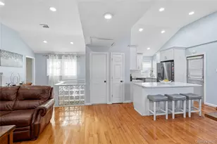 131 S 5th St, Bethpage, NY 11714 - Photo 5