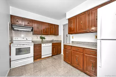 210-18 23 Avenue, Bayside, NY 11360 - Photo 5