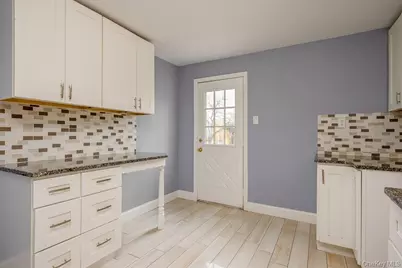 7 Southpark Drive, Garnerville, NY 10923 - Photo 21