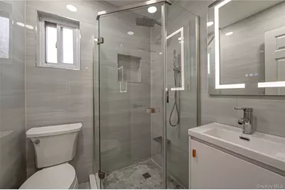 10 Gerhard Road, Plainview, NY 11803 - Photo 7