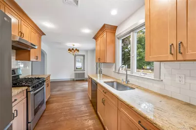 56 Gard Avenue, Bronxville, NY 10708 - Photo 9