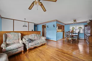 21 Lama Dr, Shirley, NY 11967 - Photo 5