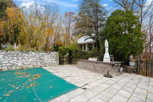 40 W View Dr, Upper Brookville, NY 11771 - Photo 45