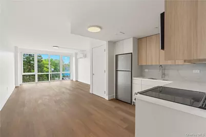 10 Lyon Place #3J, White Plains, NY 10601 - Photo 3