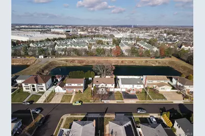 106 Harrison Avenue, Bethpage, NY 11714 - Photo 25