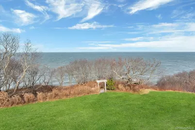 150 Landing Lane, Calverton, NY 11933 - Photo 35